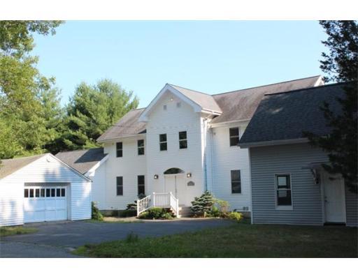 7 Walnut St, Upton, MA 01568 photo 1