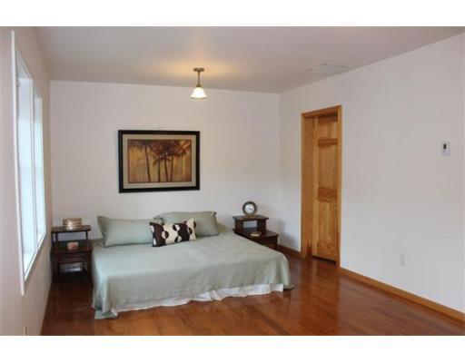 7 Walnut St, Upton, MA 01568 photo 15