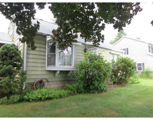 36 Barrison St, Springfield, MA 01109 photo 3