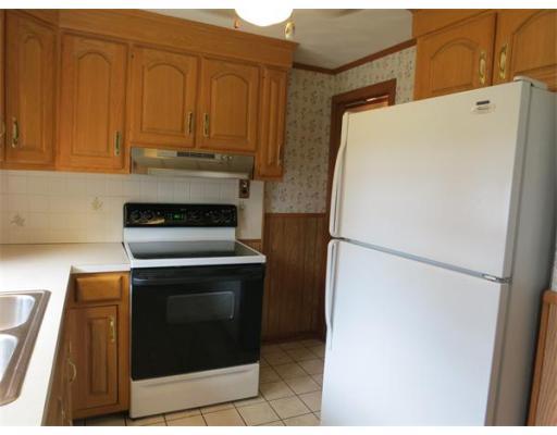 36 Barrison St, Springfield, MA 01109 photo 11