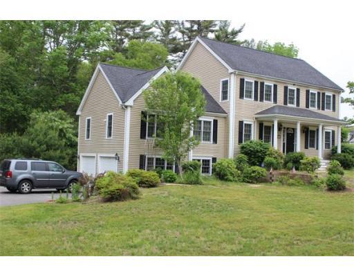 1 Fonseca Way, West Wareham, MA 02576 photo 1