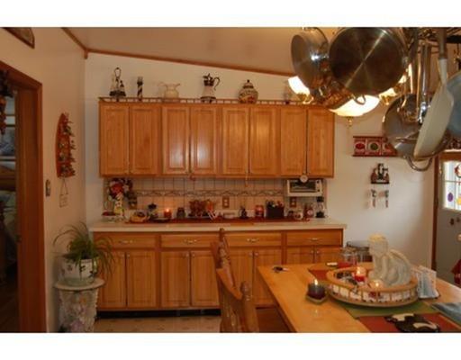 102 Clapp Rd, Hardwick, MA 01037 photo 2