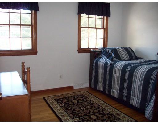 653 Gorwin Dr, Hanson, MA 02341 photo 11