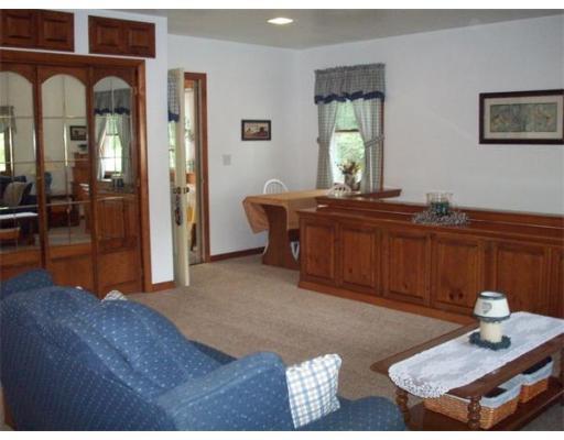 653 Gorwin Dr, Hanson, MA 02341 photo 10