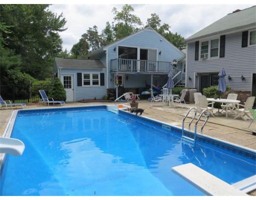 15 Wendover Rd, Worcester, MA 01606 photo 1