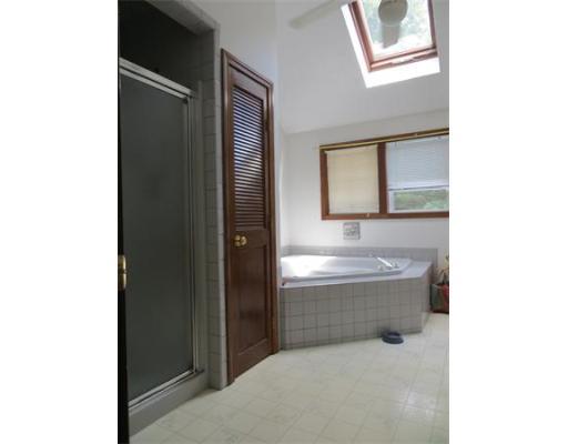 15 Wendover Rd, Worcester, MA 01606 photo 19