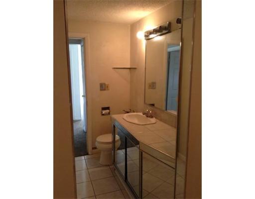 134 Groton St, Springfield, MA 01129 photo 7