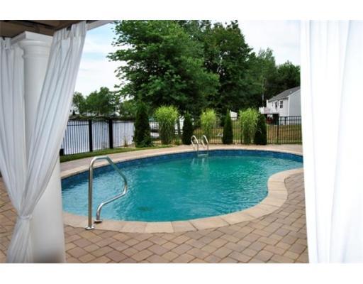 11 Bates Point Rd, Webster, MA 01570 photo 6