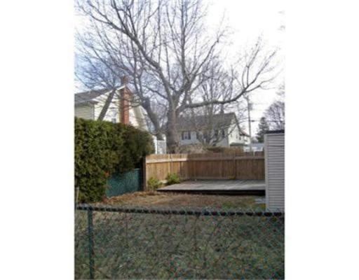 10 Maple Ave, Fairhaven, MA 02719 photo 9
