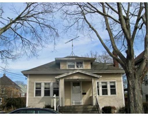 10 Maple Ave, Fairhaven, MA 02719 photo 1