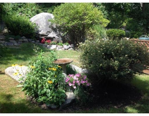 16 Warwick Rd, Gloucester, MA 01930 photo 2