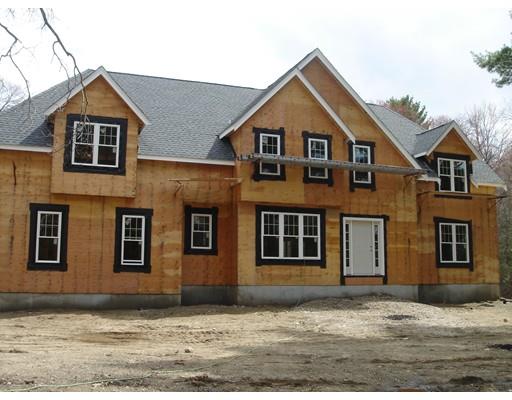 60 Mohawk St, Sharon, MA 02067 photo 1