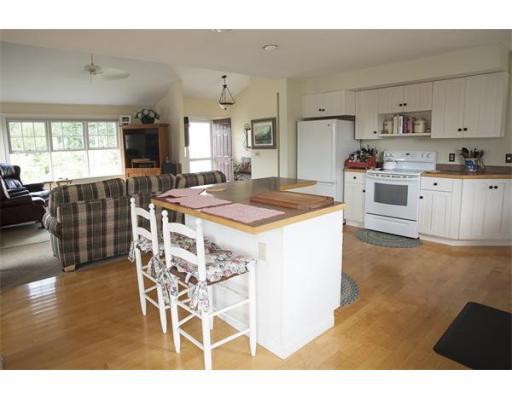 14 Reservation Rd, Easthampton, MA 01027 photo 4