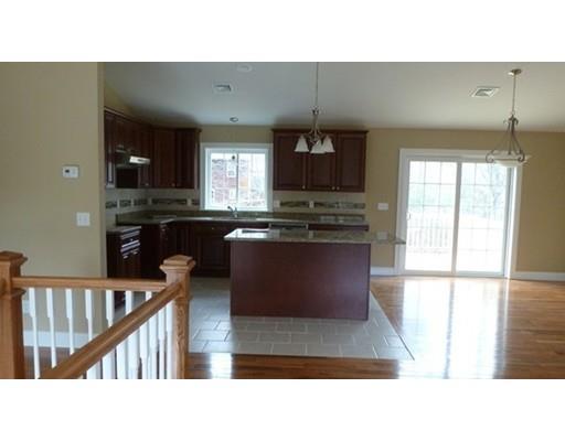 13 Elderberry Dr, Acushnet, MA 02743 photo 7