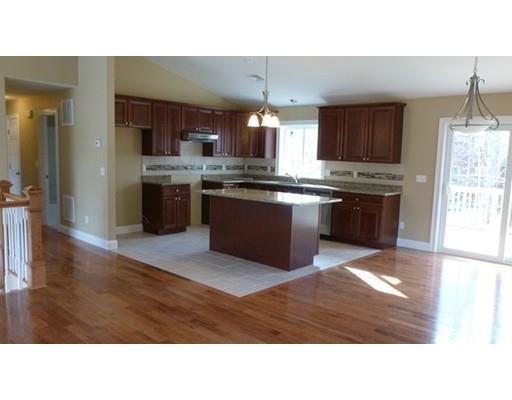 13 Elderberry Dr, Acushnet, MA 02743 photo 6