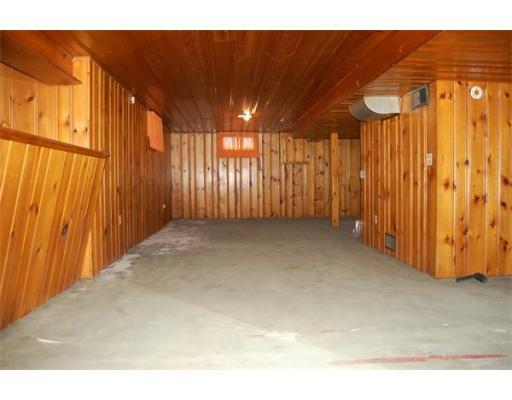 106 Willowbrook Dr, Springfield, MA 01129 photo 12