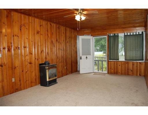 106 Willowbrook Dr, Springfield, MA 01129 photo 11
