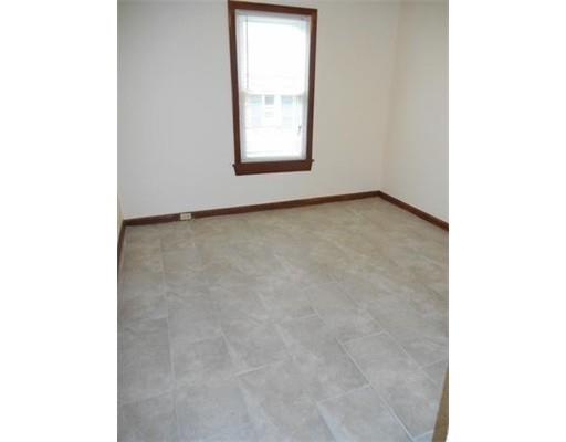 77 Aberdeen Rd, Springfield, MA 01109 photo 17