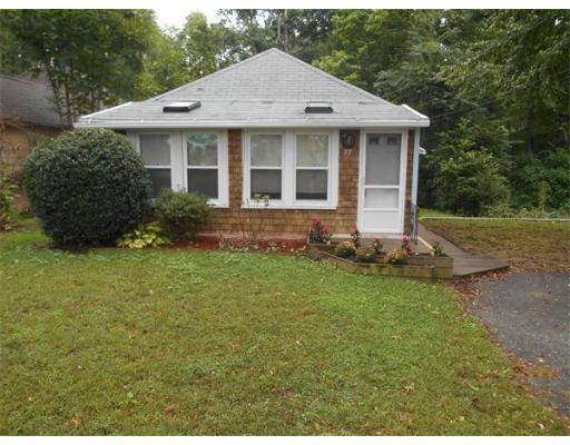 77 Aberdeen Rd, Springfield, MA 01109 photo 3