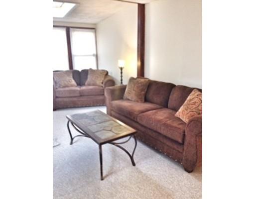 77 Aberdeen Rd, Springfield, MA 01109 photo 6