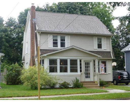 17 Gillette Ave, Springfield, MA 01118 photo 1