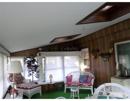 26 Bernard St, Springfield, MA 01109 photo 6