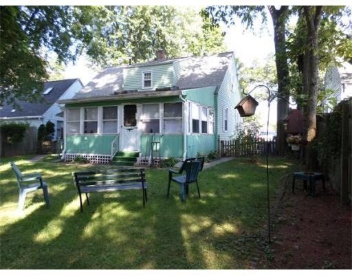 26 Bernard St, Springfield, MA 01109 photo 3