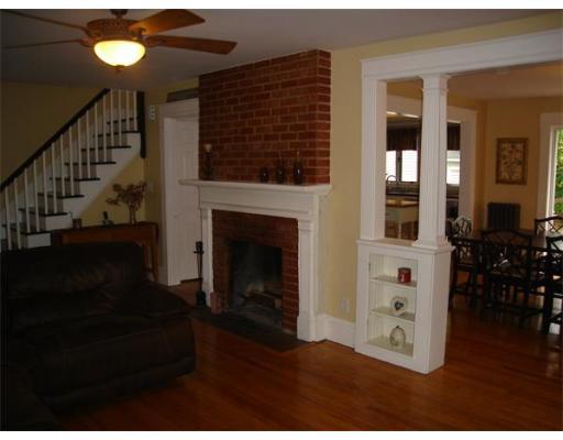 57 Appleton St, Springfield, MA 01108 photo 4