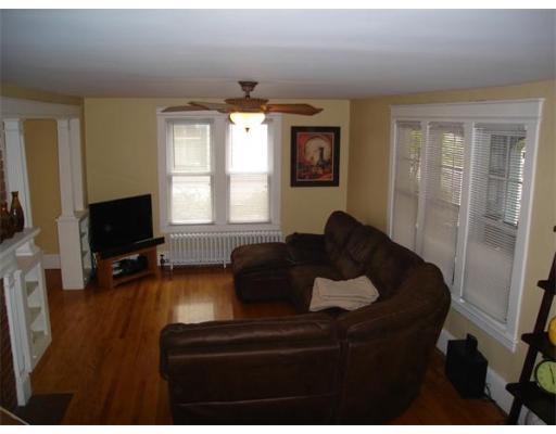 57 Appleton St, Springfield, MA 01108 photo 7
