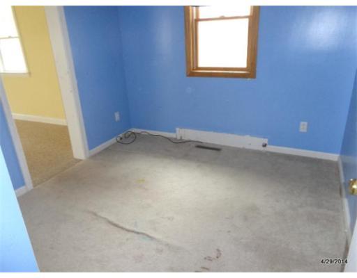 28 Winslow Ln, Wareham, MA 02571 photo 6