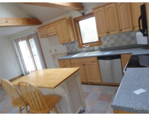 28 Winslow Ln, Wareham, MA 02571 photo 9