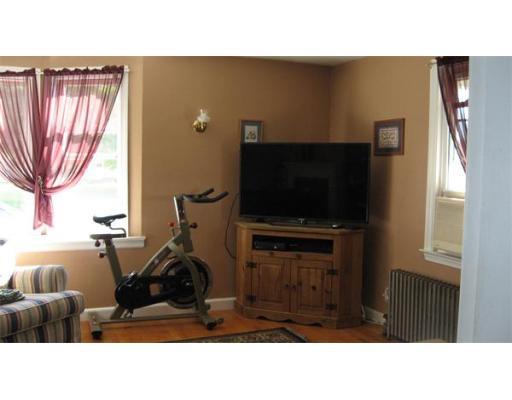 39 Marjorie St, Ware, MA 01082 photo 9