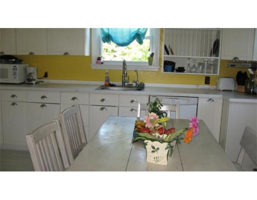 39 Marjorie St, Ware, MA 01082 photo 3