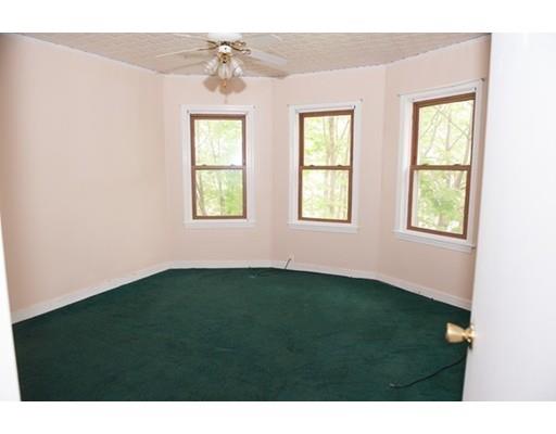 22 Tower St, Worcester, MA 01606 photo 15