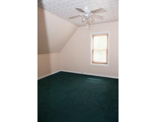 22 Tower St, Worcester, MA 01606 photo 17