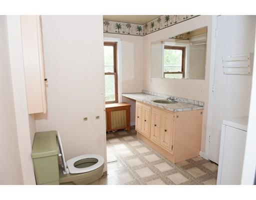 22 Tower St, Worcester, MA 01606 photo 21