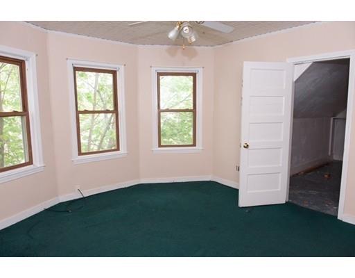 22 Tower St, Worcester, MA 01606 photo 14