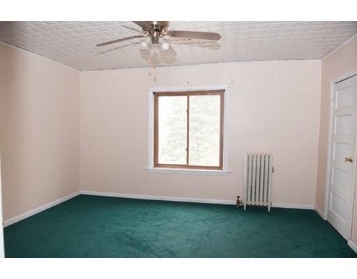 22 Tower St, Worcester, MA 01606 photo 12