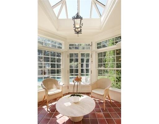 180 Clyde St, Chestnut Hill, MA 02467 photo 8
