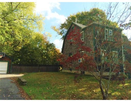 38 Phillips St, Hanson, MA 02341 photo 2