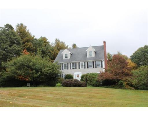 11 Forest Park Dr, Mendon, MA 01756 photo 1