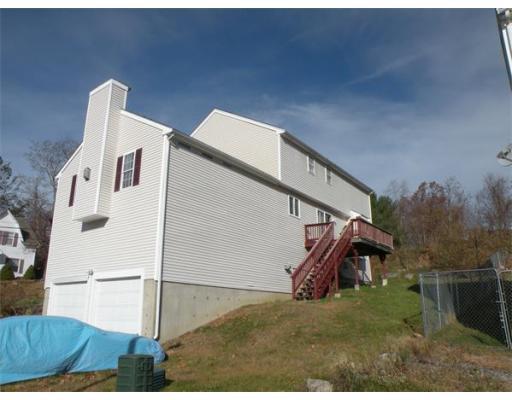 14 Wrentham Rd, Worcester, MA 01602 photo 4
