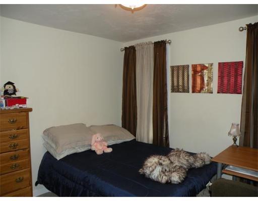 14 Wrentham Rd, Worcester, MA 01602 photo 6