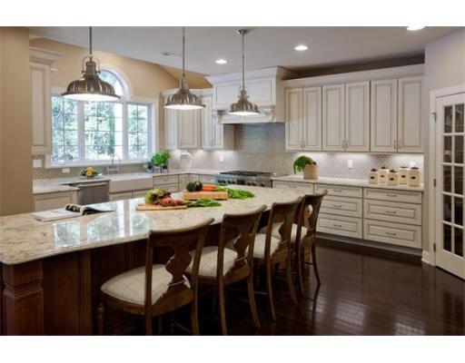31 Mill Brook Ave, Walpole, MA 02081 photo 2