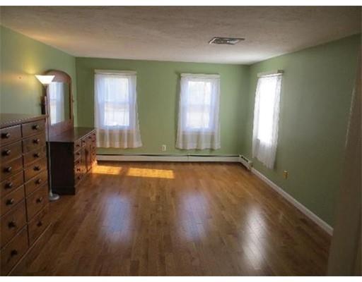 9 Carpenter Hill Rd, Mendon, MA 01756 photo 12