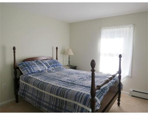 3 Cloutmans Ln, Marblehead, MA 01945 photo 9