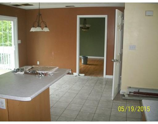 768 Dickinson St, Fall River, MA 02721 photo 12