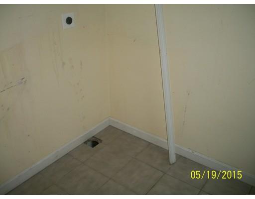 768 Dickinson St, Fall River, MA 02721 photo 17