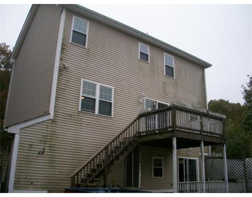 768 Dickinson St, Fall River, MA 02721 photo 4
