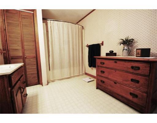 4 Edward Rd, Townsend, MA 01469 photo 15